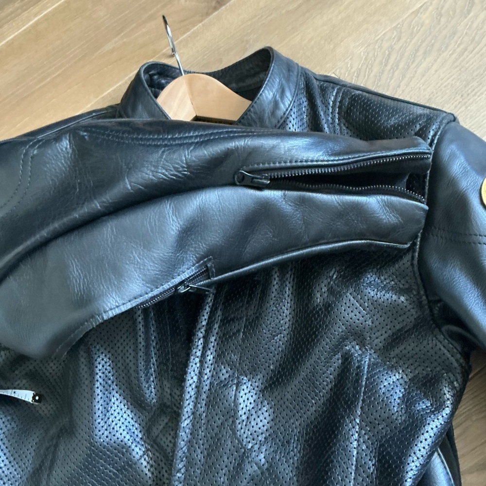Vanson perforated sport bike jacket - Picture 6 of 6
